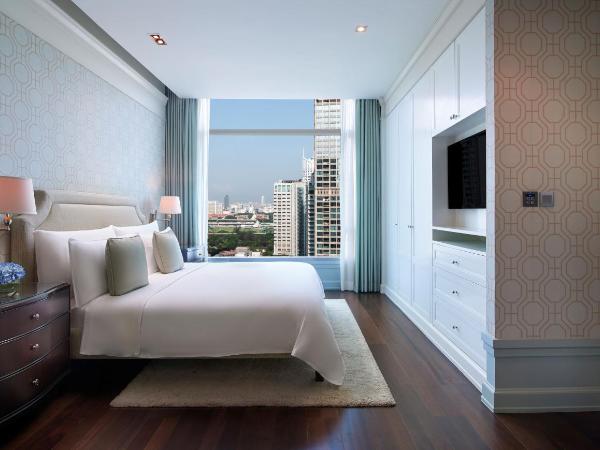 Oriental Residence Bangkok : photo 1 de la chambre suite 1 chambre avec vue sur le parc