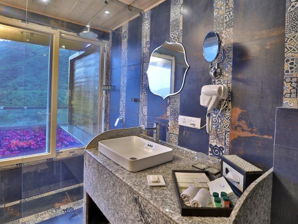 Bamboo Saa Resort & Spa - Udaipur : photo 9 de la chambre sajjan chalet with wading pool