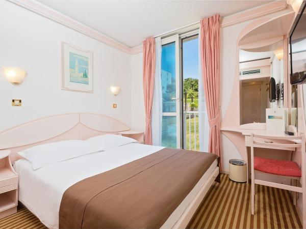 Hotel Zorna Plava Laguna : photo 3 de la chambre chambre Économique avec petit lit double