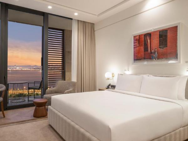 Hyatt Regency Izmir IstinyePark : photo 9 de la chambre chambre lit king-size