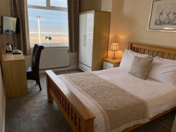 Craig-y-Don : photo 2 de la chambre chambre double - vue sur mer