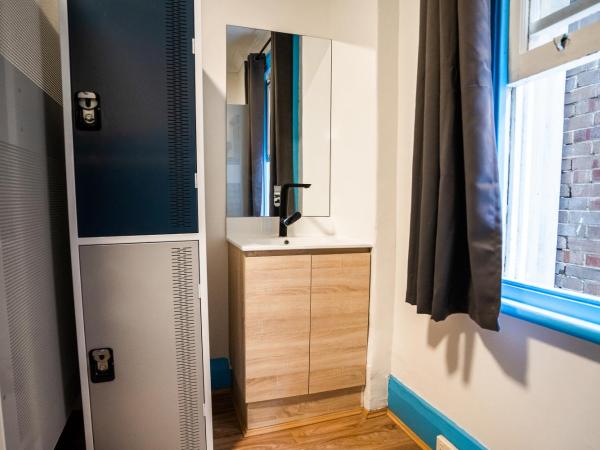 Mad Monkey Potts Point : photo 4 de la chambre lit dans dortoir mixte de 4 lits