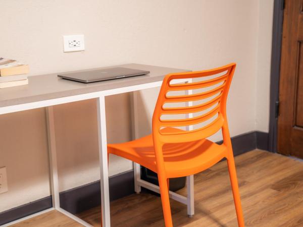 Amsterdam Hostel : photo 6 de la chambre chambre standard lit queen-size