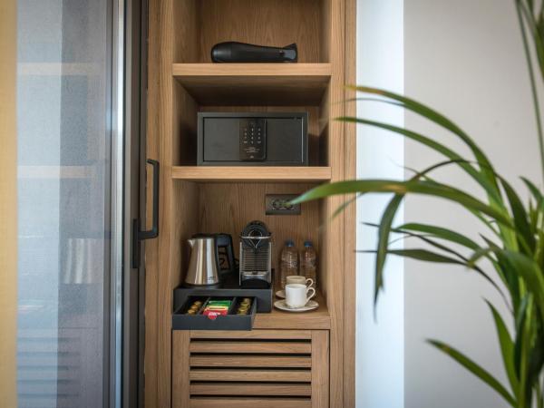 Dimargio Luxury Hotel & Spa : photo 5 de la chambre grande chambre deluxe avec balcon