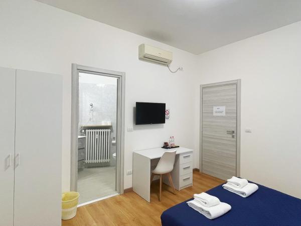 Nuovo Confortini Rooms SUNDAY : photo 9 de la chambre chambre double