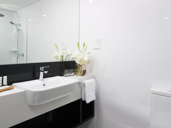 Rydges Camperdown : photo 2 de la chambre chambre supérieure lit queen-size