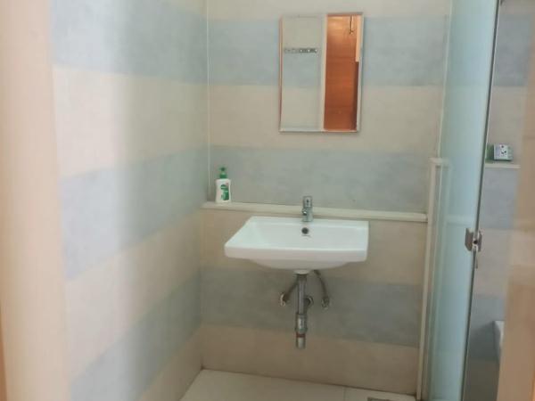 Royal Nest - Luxury Stay : photo 5 de la chambre chambre double deluxe avec balcon