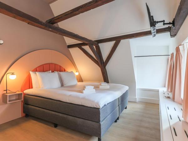 Hotel Halbert : photo 6 de la chambre chambre lit king-size
