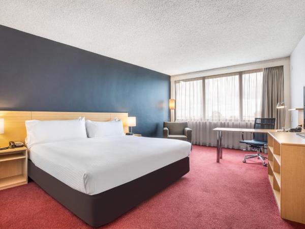 Holiday Inn Melbourne Airport, an IHG Hotel : photo 1 de la chambre chambre lit king-size premium