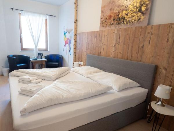 B&B Hotel Heimgartl : photo 6 de la chambre chambre double deluxe avec douche