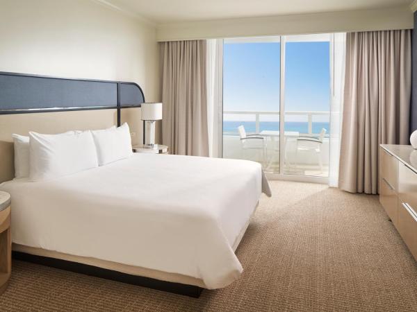 Fontainebleau Miami Beach : photo 2 de la chambre suite 1 chambre trésor - vue sur océan