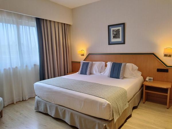 Hotel Praga : photo 5 de la chambre chambre double ou lits jumeaux supérieure