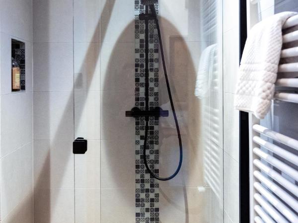 Hôtel et Chalet Au Coin Du Feu Chilly Powder : photo 4 de la chambre chambre familiale classique