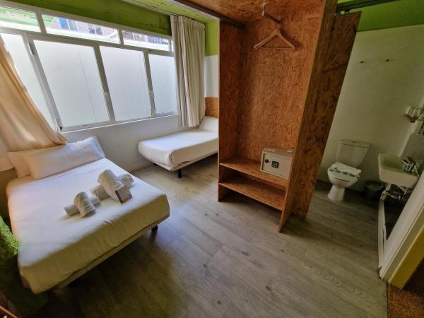 La Posada de El Chaflán : photo 7 de la chambre chambre lits jumeaux avec salle de bains privative