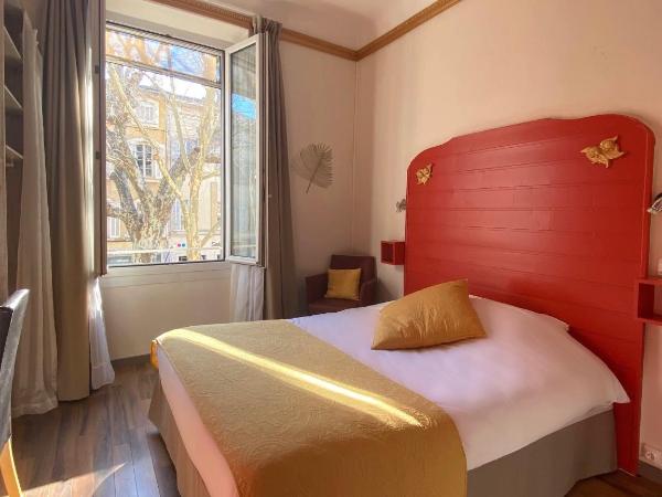 Grand Hôtel De La Poste : photo 8 de la chambre chambre double supérieure