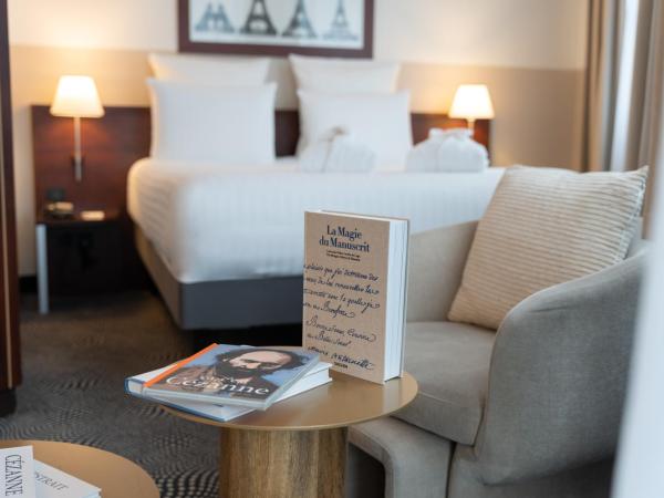 Mercure Paris Gare Montparnasse TGV : photo 8 de la chambre chambre double privilège avec vue