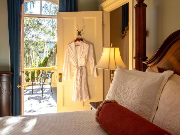 The Gastonian, Historic Inns of Savannah Collection : photo 2 de la chambre juliette low room - superior queen with balcony