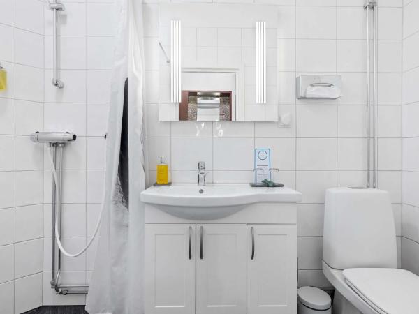 Centric Hotel : photo 6 de la chambre chambre lits jumeaux