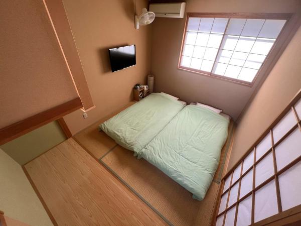 Guesthouse Soi : photo 4 de la chambre chambre de style japonais avec salle de bains privative