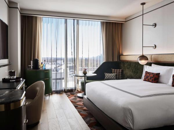 Thompson Atlanta - Buckhead, by Hyatt : photo 3 de la chambre chambre lit king-size - vue sur ville