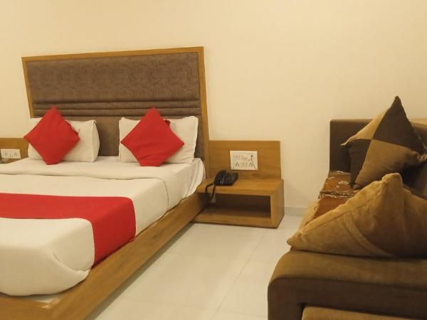 Hotel Maan Palace : photo 10 de la chambre chambre lit king-size deluxe