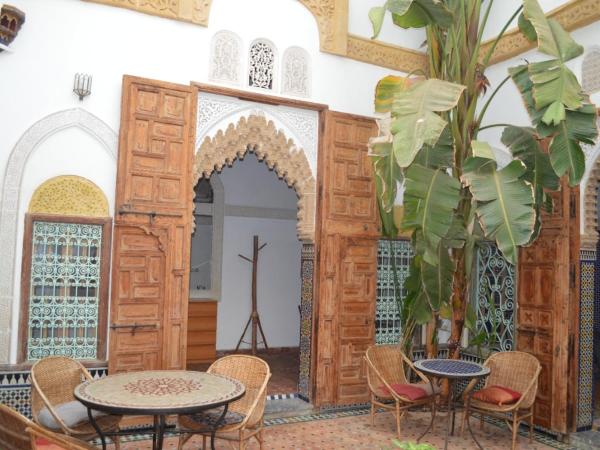 Riad Kasbah : photo 9 de la chambre chambre deluxe double ou lits jumeaux