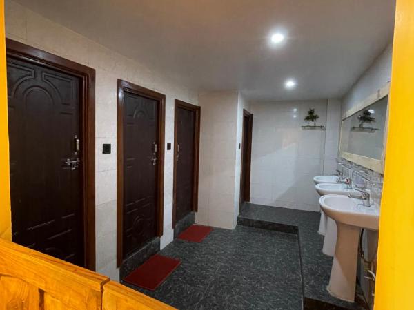 Hostel The Good Earth Pvt. Ltd. : photo 1 de la chambre dortoir mixte de 4 lits