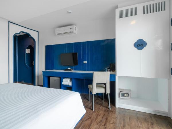 Bhukitta Boutique Hotel Phuket Town : photo 8 de la chambre deluxe double bed + free coworking space