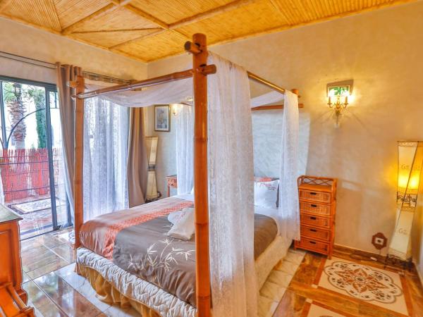 Maison Kasba Bonheur & Bien etre Emma & Gilles : photo 1 de la chambre bungalow avec terrasse