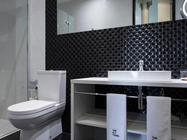 Petit Palace Lealtad Plaza : photo 9 de la chambre chambre double ou lits jumeaux - vue sur ville