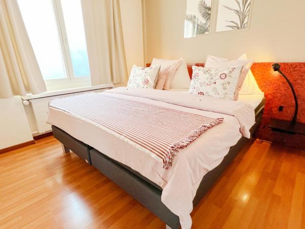 Hotel Rothaus Luzern & Peruvian Culinary Art : photo 2 de la chambre chambre familiale avec balcon