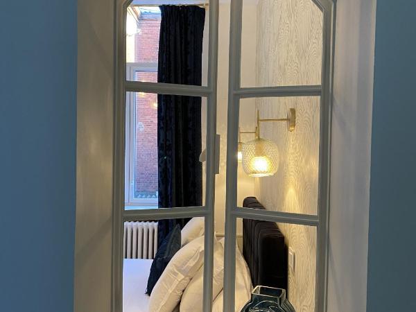 La Villa Barbieux : photo 7 de la chambre chambre double avec salle de bains privative