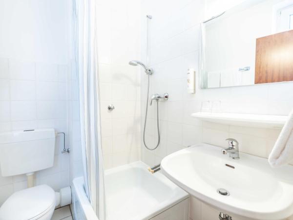 acora Bonn Living the City : photo 6 de la chambre chambre lits jumeaux standard