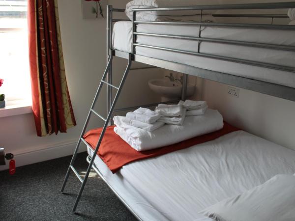 Backpackers Blackpool - Family Friendly Hotel : photo 7 de la chambre chambre double