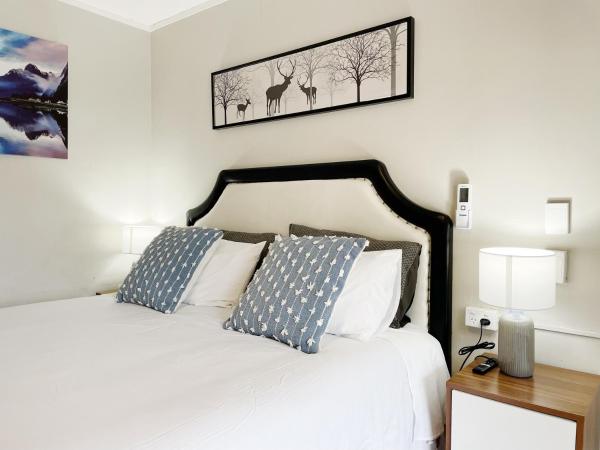 Pupuke Manor Motel : photo 2 de la chambre studio supérieur