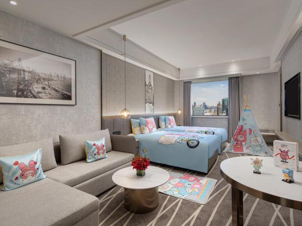 Crowne Plaza Shanghai Nanjing Road, an IHG Hotel : photo 3 de la chambre hébergement lit king-size premium avec canapé-lit - thème enfants