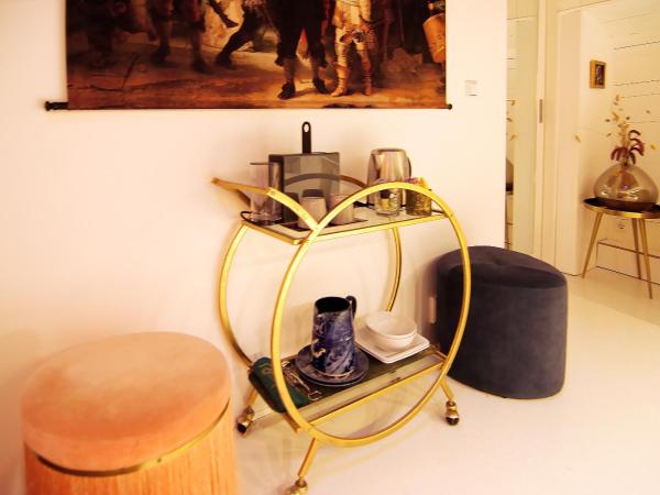 Najade Eco Houseboat : photo 6 de la chambre chambre lit king-size supérieure