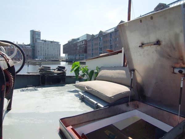 Najade Eco Houseboat : photo 7 de la chambre chambre lit king-size supérieure