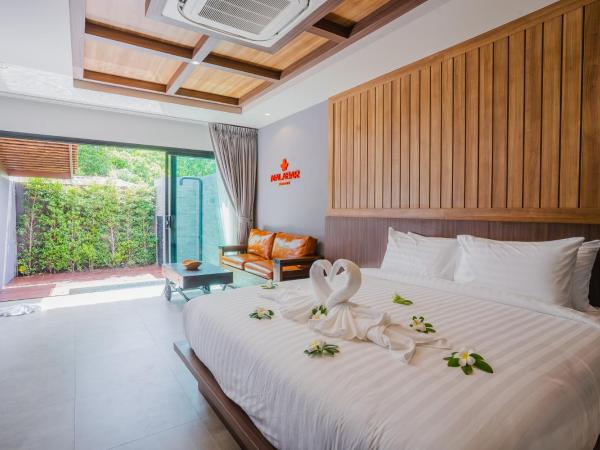 Malabar Pool Villa Phuket : photo 2 de la chambre villa avec piscine privée