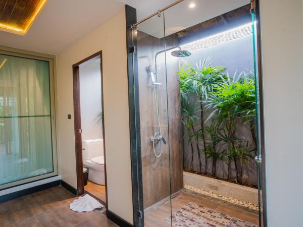 Malabar Pool Villa Phuket : photo 9 de la chambre suite junior avec piscine privée