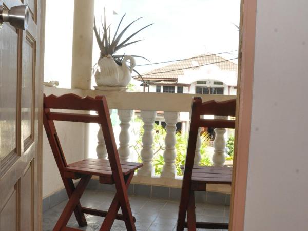 3 Little Birds Home, 100meter to JonkerWalk : photo 5 de la chambre chambre familiale