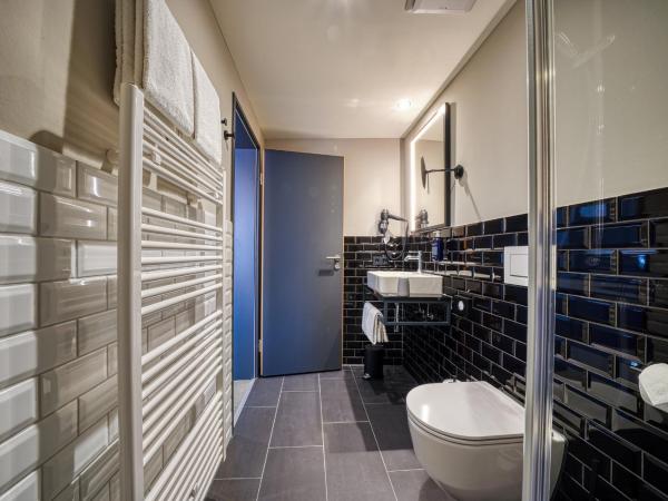 NYCE Hotel Dortmund Thier Galerie : photo 9 de la chambre chambre lit king-size standard