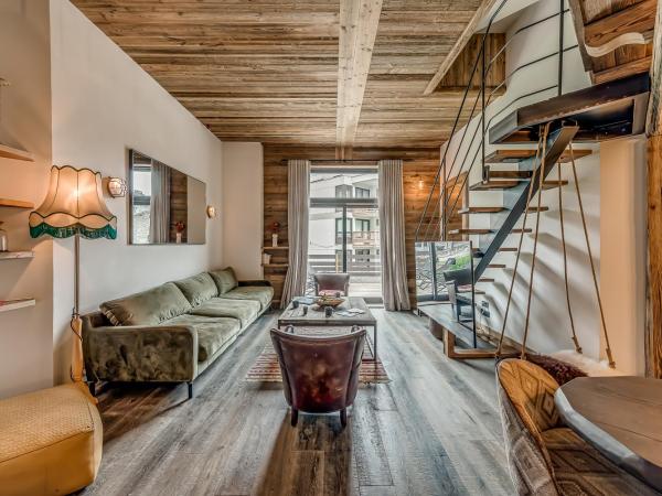 Hotel & Spa Le Val d'Isère : photo 4 de la chambre appartement 2 chambres avec mezzanine ouverte - 7 adultes