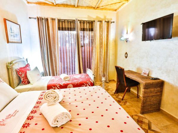 Maison Kasba Bonheur & Bien etre Emma & Gilles : photo 3 de la chambre bungalow avec terrasse