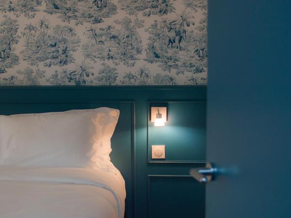 Le Pergolèse Paris Champs Elysées : photo 1 de la chambre chambre double