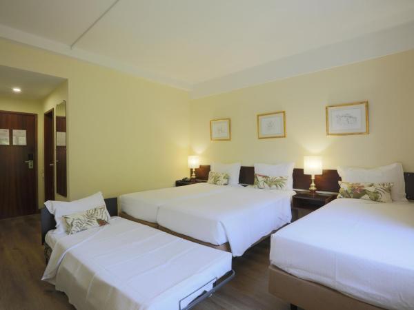 Hotel D. Luis : photo 1 de la chambre chambre familiale (2 adultes + 2 enfants de 12 ans maximum)