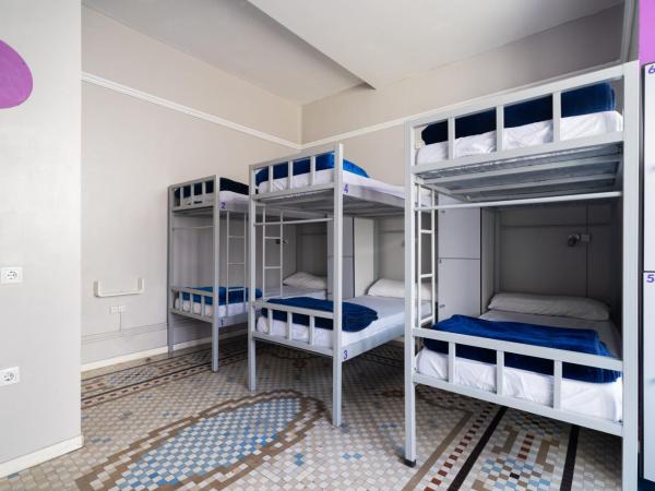 Purple Nest Hostel : photo 7 de la chambre 1 lit dans un dortoir mixte de 8 lits
