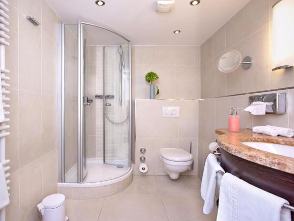 Hotel Rotkreuzplatz : photo 7 de la chambre chambre double supérieure