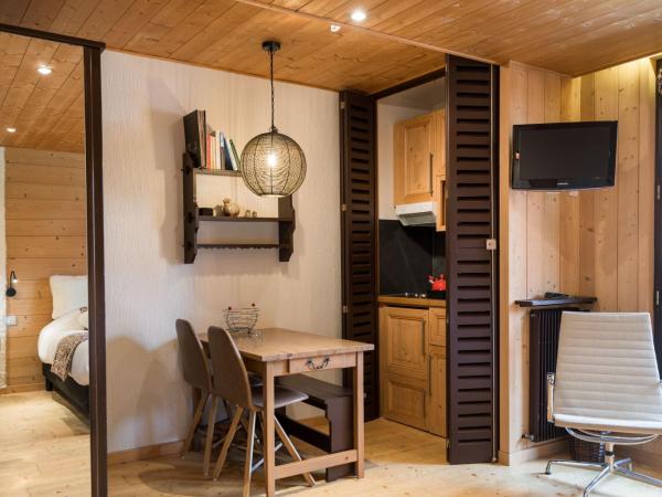 Hôtel La Bergerie : photo 5 de la chambre chambre double s