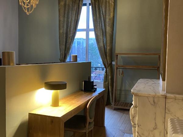 La Villa Barbieux : photo 3 de la chambre chambre double avec salle de bains privative